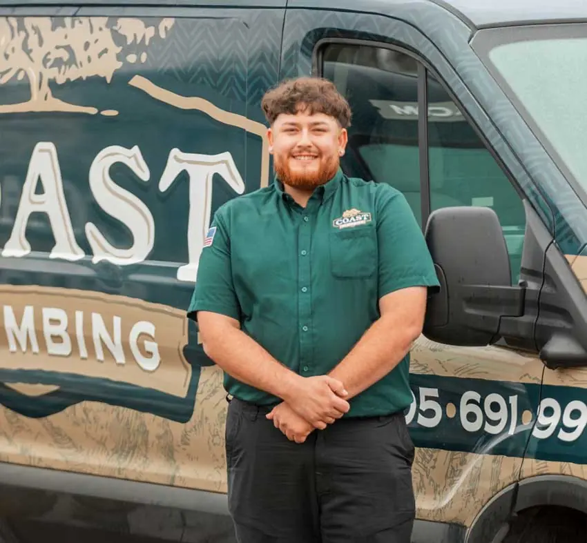 Trenchless sewer repair expert